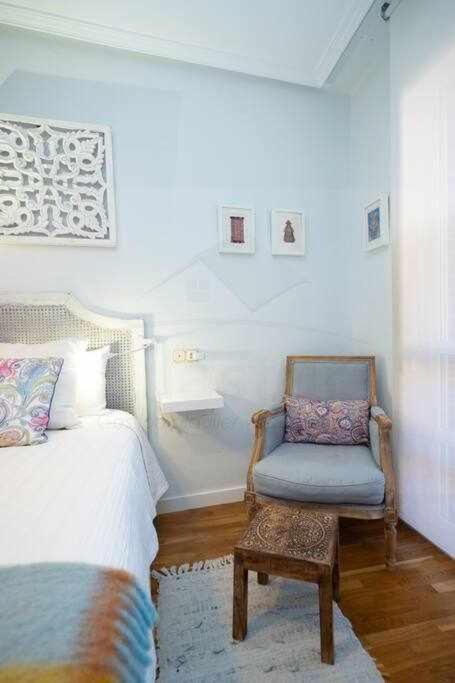 Colours Apartamento Овьедо Экстерьер фото